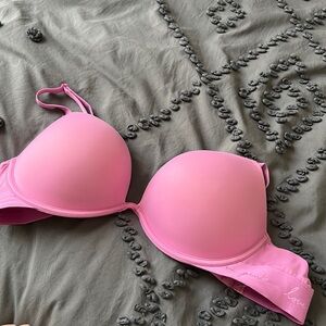 Victoria Secret push-up bra 38B